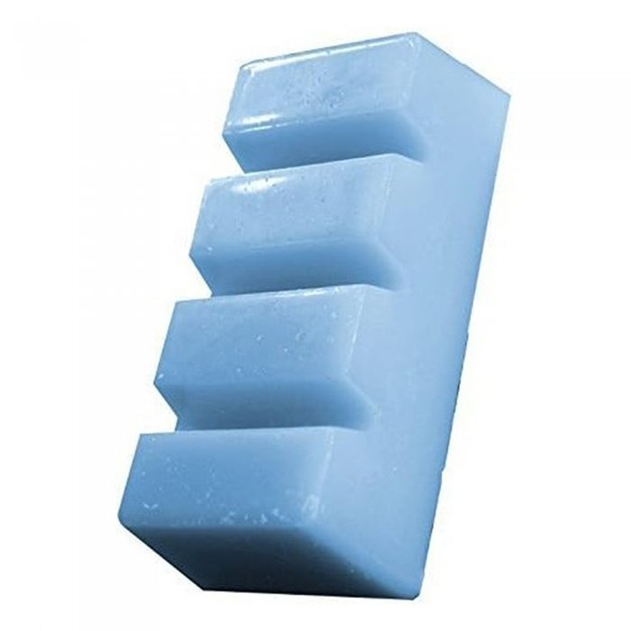 Ceara Snowboard/Ski Demon All Temp Bulk 1 Lbs Block