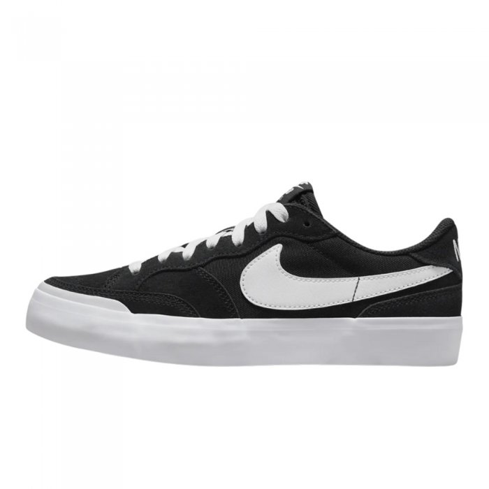 Incaltaminte Nike SB Zoom Pogo Plus Black/Black/White/White