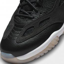Ghete Baschet Nike Air Jordan 11 Retro Low LE Black/White-True Red