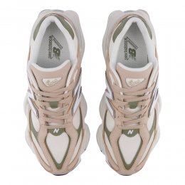 Incaltaminte New Balance 9060 Brown