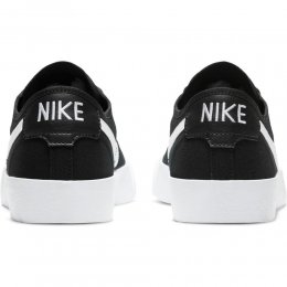 Incaltaminte Nike Sb Blazer Low Black/Black/Gum Light Brown/White