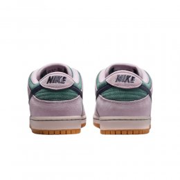 Incaltaminte Nike Sb Dunk Low Pro Mineral Slate/Particle Rose/Silt Red/Dark Raisin