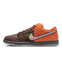 Incaltaminte Nike SB Dunk Low Pro Muni Safety Orange/Wolf Grey/Baroque Brown/Iron Grey/Black