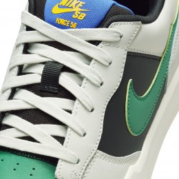 Incaltaminte Nike SB Force 58 Prm Light Bone/Black/Sail/Malachite