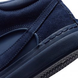 Incaltaminte Nike SB React Leo Navy/Navy/Navy