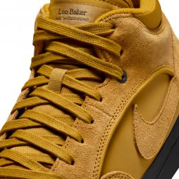 Incaltaminte Nike SB React Leo Bronzine/Black/Bronzine