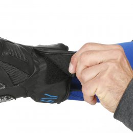 Manusi Level SQ CF Mitt PK Black