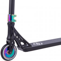 Trotineta Striker Essence Black/Rainbow