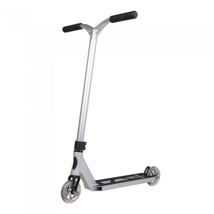 Trotineta Striker Lux Youth Silver