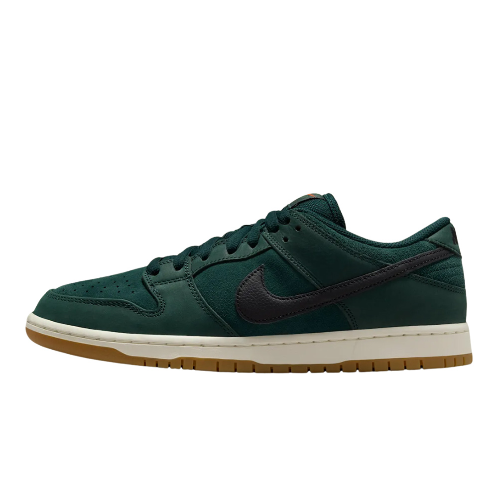 Incaltaminte Nike SB Dunk Low Pro Deep Fir - Skates.ro
