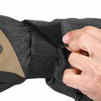 Mansete cu strap ajustabil