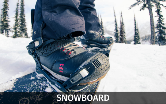 Echipament complet pentru snowboard